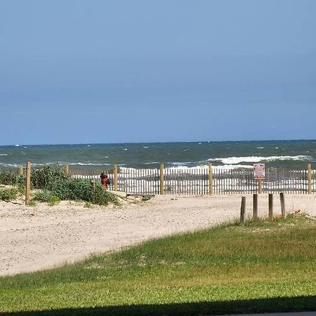 Beachview Beauty Steps To The Beach In West G Town Galveston Exterior photo